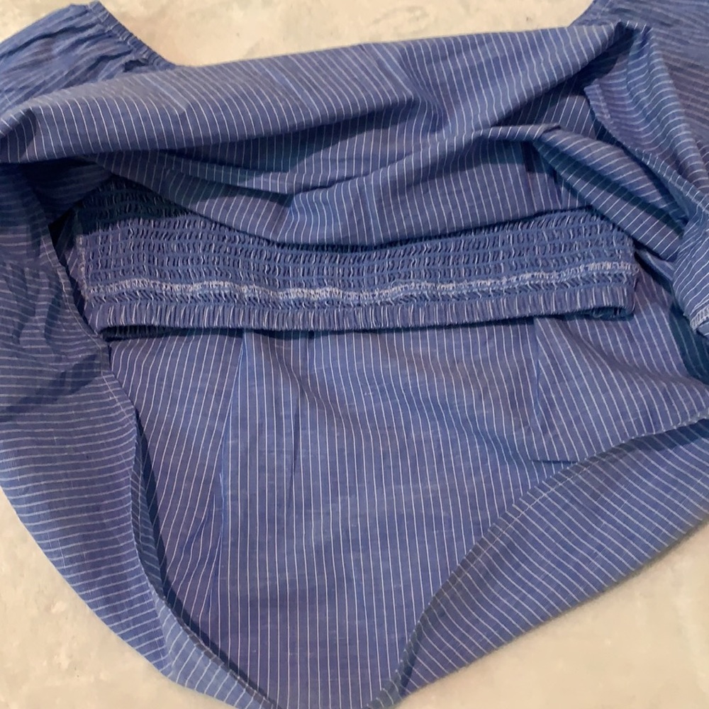 Express Off Shoulder Top - Picture 5 of 6